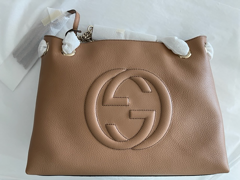 Gucci Camelia Camel Pebbled Beige Leather Soho Shoulder Handbag Purse Large NEW