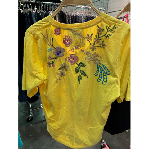 Johnny Was Maureen Trapunto 3/4 Tee Shirt Floral Embroidery Top Citron Yellow NEW