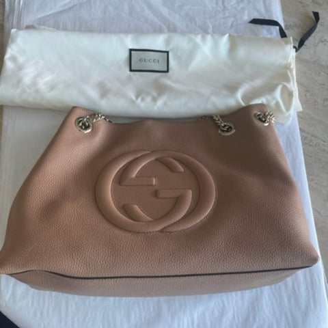 Gucci Camelia Camel Pebbled Beige Leather Soho Shoulder Handbag Purse Large NEW