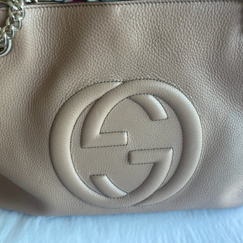 Gucci Camelia Camel Pebbled Beige Leather Soho Shoulder Handbag Purse Large NEW